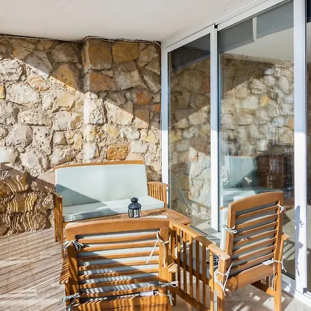 Holiday home Captivating In With Balcony *